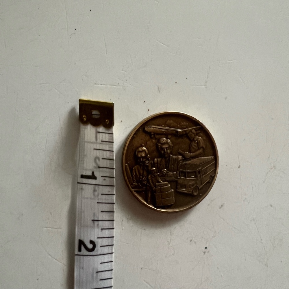 UPS Commemorative Coin - Picture 3 of 5